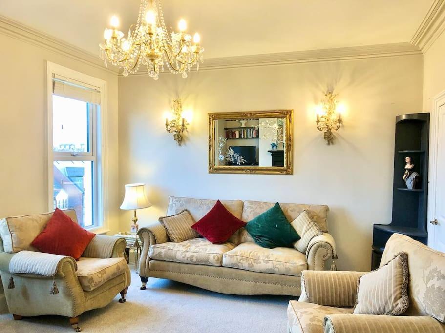 The Pirate's Palace, - Elegant, Comfy, Fun Сasa de vacaciones Whitby